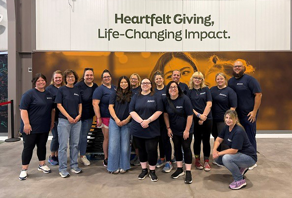 GUARD volunteers at Weinberg food bank